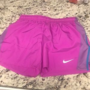 Girls XL Nike shorts